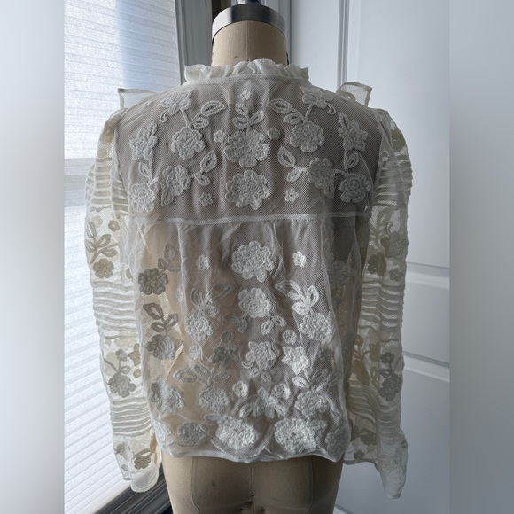 Sezane Nele Ecru Lace Blouse - Picture 4 of 5